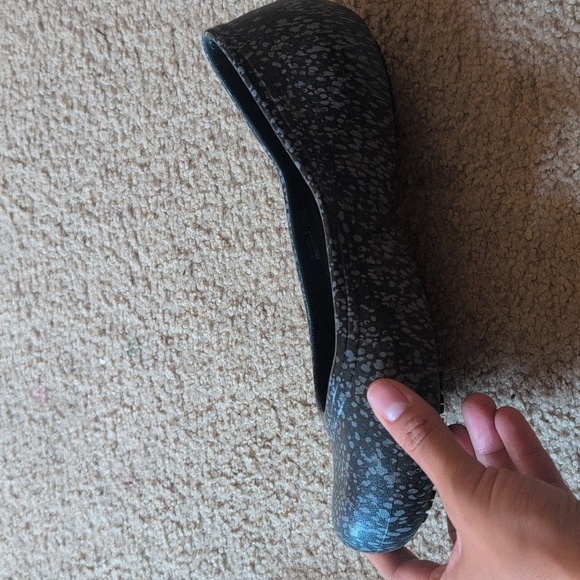 Crocs Black With Speckled Gray Ballet Flats Size 9 - Picture 9 of 11